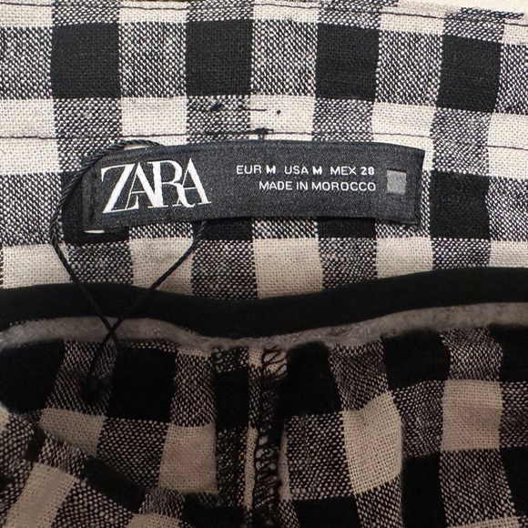Zara Black and White Plaid Print High Waisted Shorts Size Medium - Picture 7 of 7